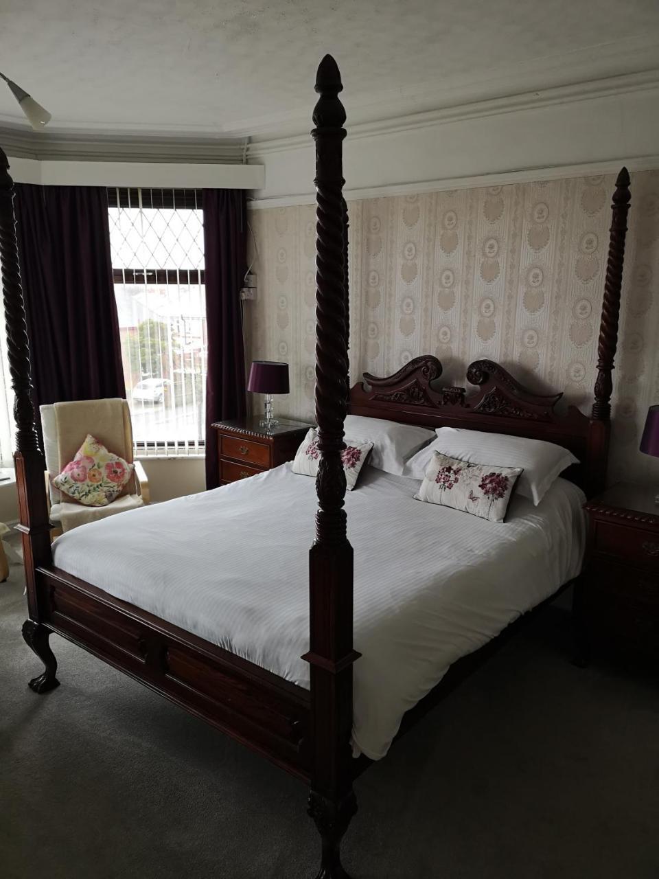 East Mount House Hotell Barrow-in-Furness Exteriör bild